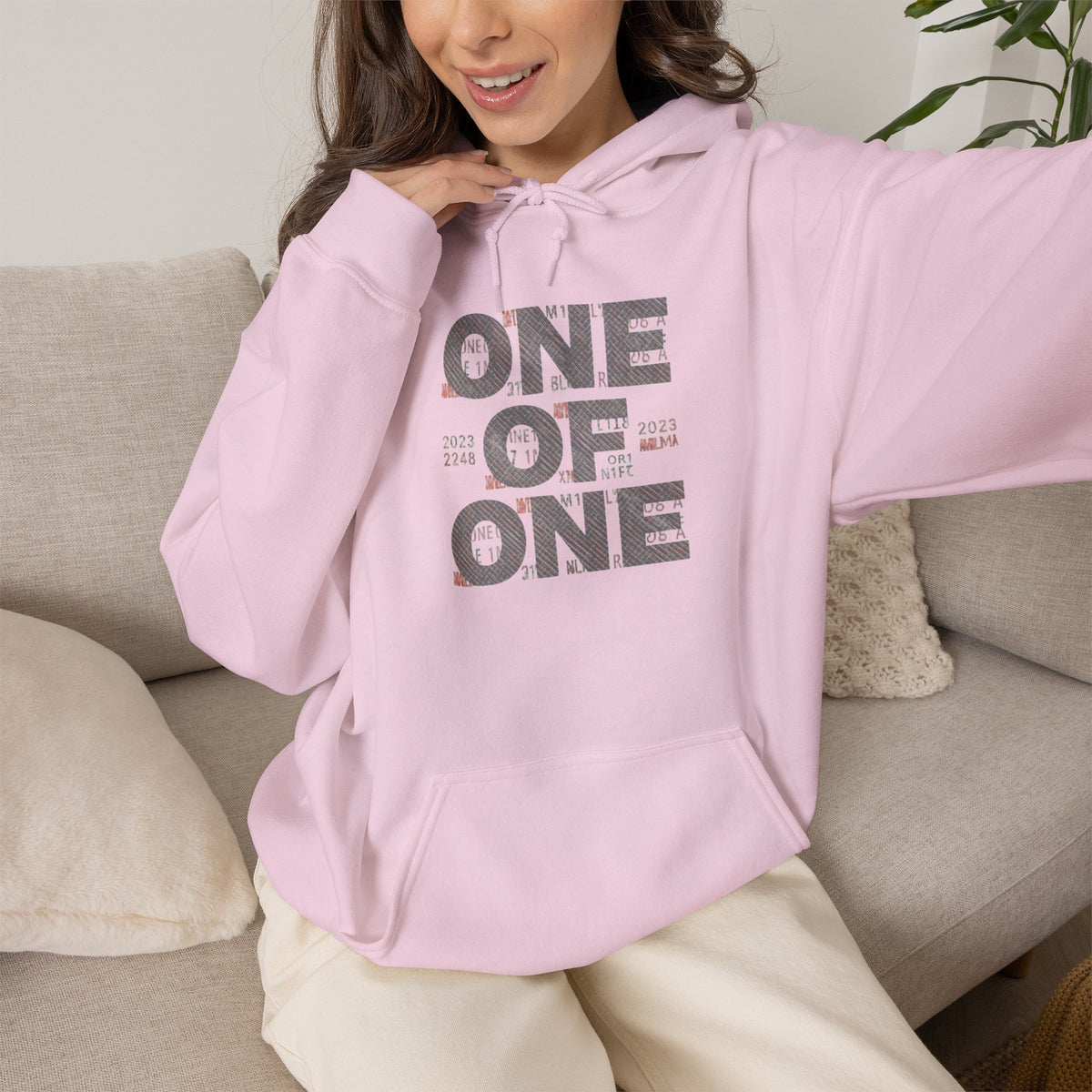 One of One Pullover